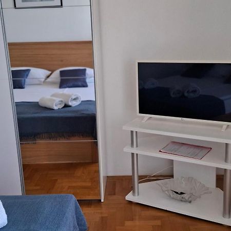 Apartments Lidija สเวติยูไร ภายนอก รูปภาพ
