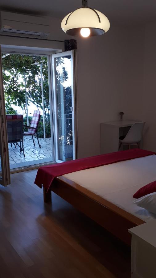 Apartments Lidija สเวติยูไร ภายนอก รูปภาพ