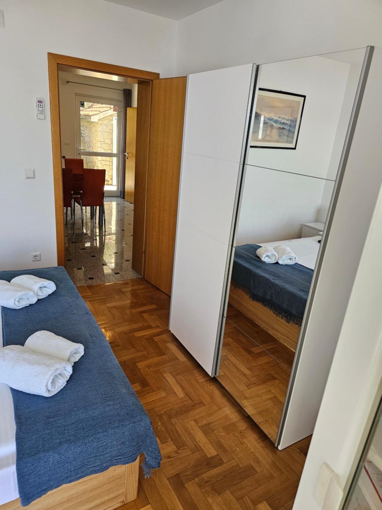 Apartments Lidija สเวติยูไร ภายนอก รูปภาพ